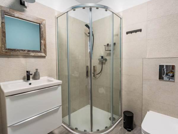 Apartamenty Na Zmijowej Gorce Debina  المظهر الخارجي الصورة